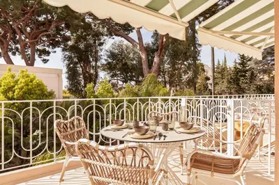 Balcon ou terrasse dans l'établissement Maison Carla Rosa Cannes