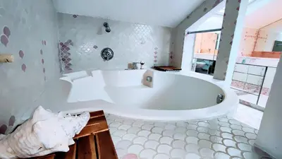 Salle de bains dans l'établissement KOSY Spa, Les Princes