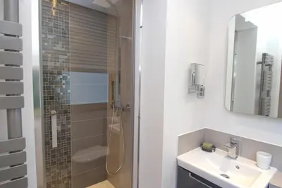 Salle de bains dans l'établissement Johnny
