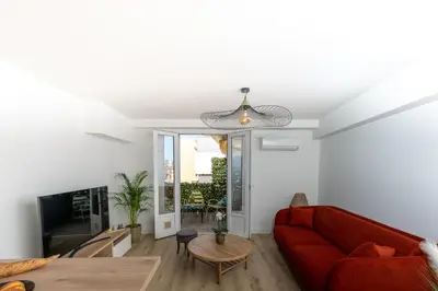 Coin salon dans l'établissement Superbe T2 Juan Les Pins 300m des plages