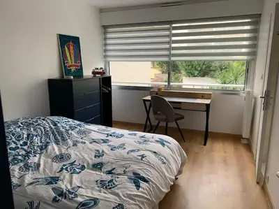 Un ou plusieurs lits dans un hébergement de l'établissement La Pinède - Appartment 3 bedrooms