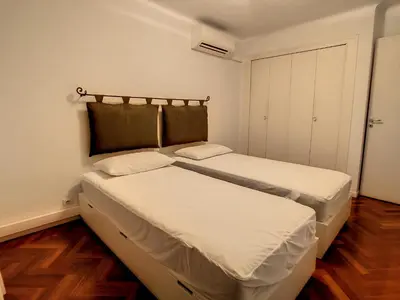 Un ou plusieurs lits dans un hébergement de l'établissement 1 bedroom Latour Maubourg Cannes Riviera 245