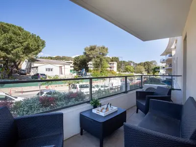 Balcon ou terrasse dans l'établissement Apartment L'Orée du parc by Interhome