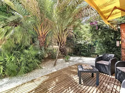 Jardin de l'établissement Berlioz Garden - Jardin,Free Parking,AC,Wifi