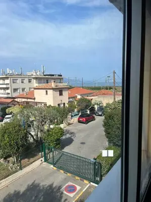 Plan de l'établissement grand studio proche plage