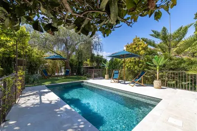Piscine de l'établissement Luxurious Villa with heated pool 5BR-10p - Cannes ou située à proximité