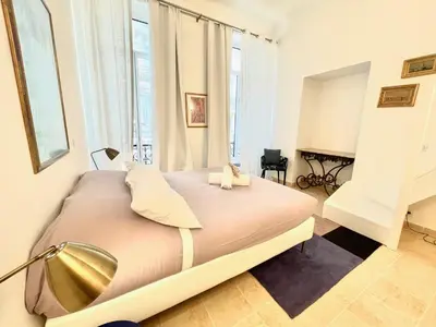 Un ou plusieurs lits dans un hébergement de l'établissement Marina Luxury 3 bedroom by Welcome to Cannes