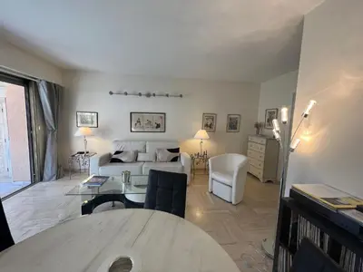 Coin salon dans l'établissement Alexandra apartment by Welcome to Cannes