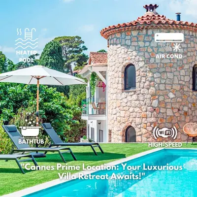 Piscine de l'établissement Totolulu Cannes Luxury Properties - La Villa ou située à proximité